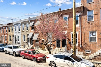 2474 Emerald St, Philadelphia, PA 19125