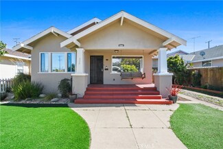 930 Gladys Ave, Long Beach, CA 90804