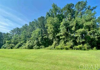 107 Long Point Cir, Powells Point, NC 27966