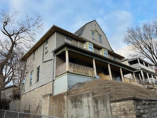 1013, 1013 1/2 & 101 Isadore St, Saint Joseph, MO 64501