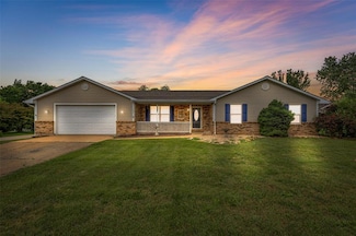 1111 Bluffview Dr, Desloge, MO 63628