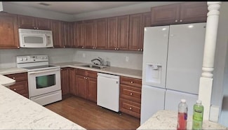 8555 NW 10th St, Plantation, FL 33322