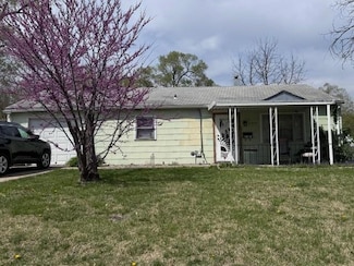 2204 NE 58th Terrace, Kansas City, MO 64118