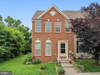 540 Hotchkiss Dr, Woodstock, VA 22664