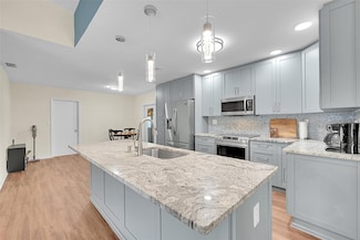 6411 NW 89th Ave, Tamarac, FL 33321