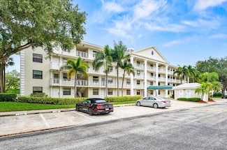 6109 Balboa Cir Unit 304, Boca Raton, FL 33433