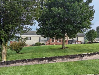 17961 Overlook Dr, Abingdon, VA 24210