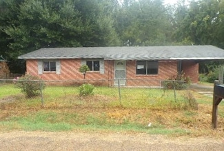 129 Martin Luther King Ave, Port Gibson, MS 39150