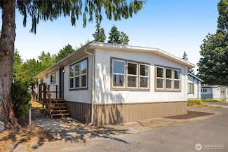 24222 54th Ave W Unit 55, Mountlake Terrace, WA 98043
