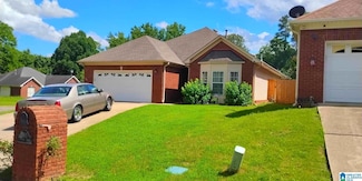 550 Lakeside Cir, Center Point, AL 35215
