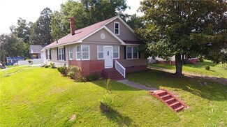 105 Franklin St, Wadesboro, NC 28170