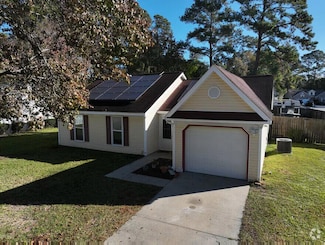 100 Tanager St, Summerville, SC 29483