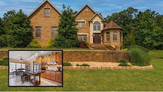 1165 Susan Dr, West Plains, MO 65775