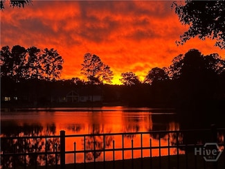 39 Grand Lake Cir, Savannah, GA 31405