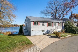 2 Beech St, South Hamilton, MA 01982