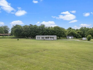 2403 Old Washington Rd, Cedar Hill, TN 37032