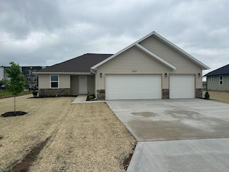 1259 N Maxine Ave, Nixa, MO 65714