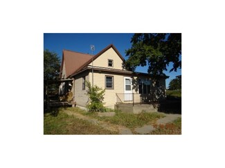 2139 25th Rd, Green, KS 67447
