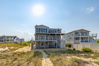 9 Merrimac St, Seabrook, NH 03874