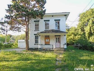 205 W Newell St, Syracuse, NY 13205