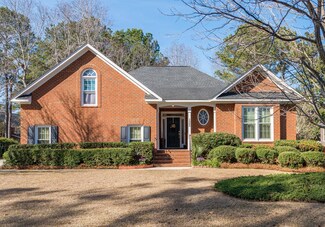 1365 Chrismill Ln, Mount Pleasant, SC 29466