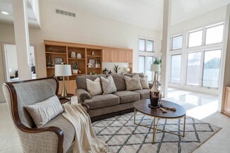 1636 Partridge Ln, Waterloo, IA 50701