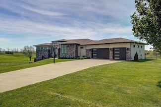 2804 Kinkade Village, Ozark, MO 65721