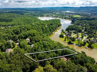 7306 Creek Ridge Dr, Harrison, TN 37341