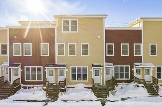 910 Saratoga St Unit 9, Boston, MA 02128