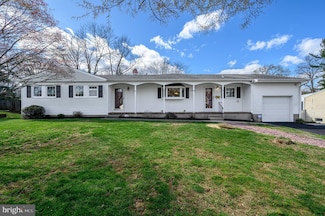 14 Temple Terrace, Lawrence Township, NJ 08648
