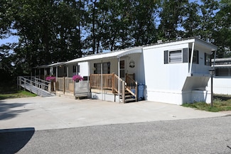2701 Huizenga St Unit 46, Norton Shores, MI 49444