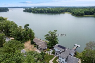 165 Spur Rd, Dover, NH 03820