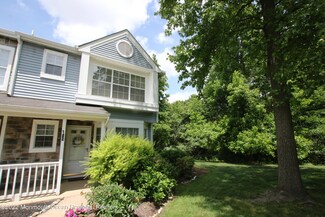 15 Tack Ct, Tinton Falls, NJ 07753