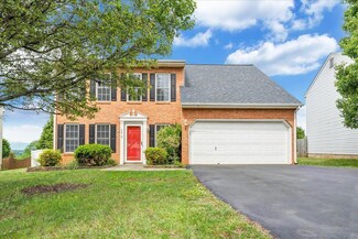 4818 Golfview Dr NE, Roanoke, VA 24019