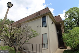 5761 Rexford Ct, Springfield, VA 22152