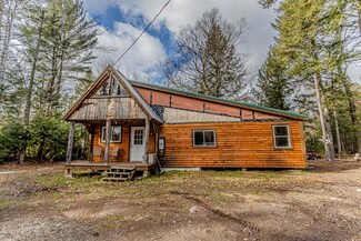 50 Clearwater Rd, New Sharon, ME 04955