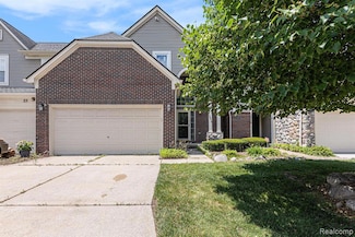 2046 Preserve Cir W Unit 112, Canton, MI 48188