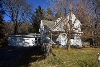 1240 Ithaca Rd, Richland Center, WI 53581