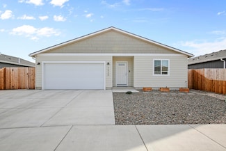 7920 Jacqueline Way, White City, OR 97503