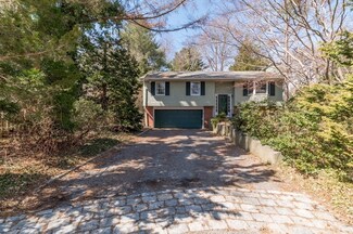 5 Victoria Rd, Manchester, MA 01944