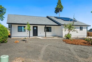 5676 Paradise Ave, Paradise, CA 95969