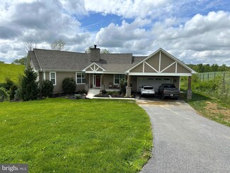 6628 New London Rd, New Market, MD 21774