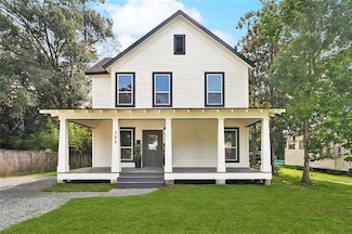 305 S Holly St, Hammond, LA 70403