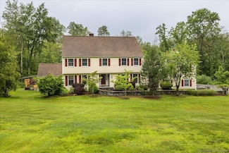 16 Saddle Ridge Rd, New Milford, CT 06776