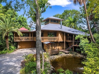 2613 Temple St, Sarasota, FL 34239