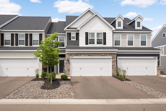 11271 Brookview Rd, Woodbury, MN 55129
