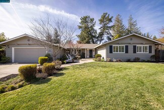 83 Marie Place, Moraga, CA 94556