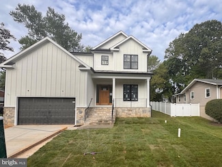 517 Walker St SW, Vienna, VA 22180