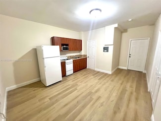 8411 Biscayne Blvd Unit 5, Miami, FL 33138