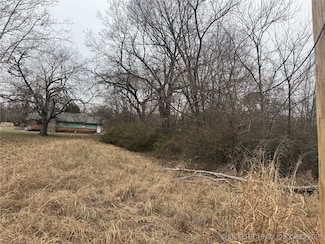 705 N 27th St, Muskogee, OK 74401